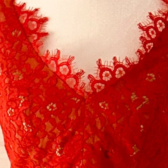 Shoshanna Red Lace Dress SIZE 6 - Picture 2 of 6